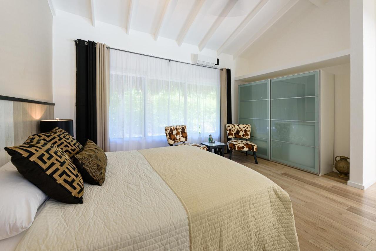 לינה וארוחת בוקר לאס טרנאס Adults-Only Hacienda Terra Taina מראה חיצוני תמונה